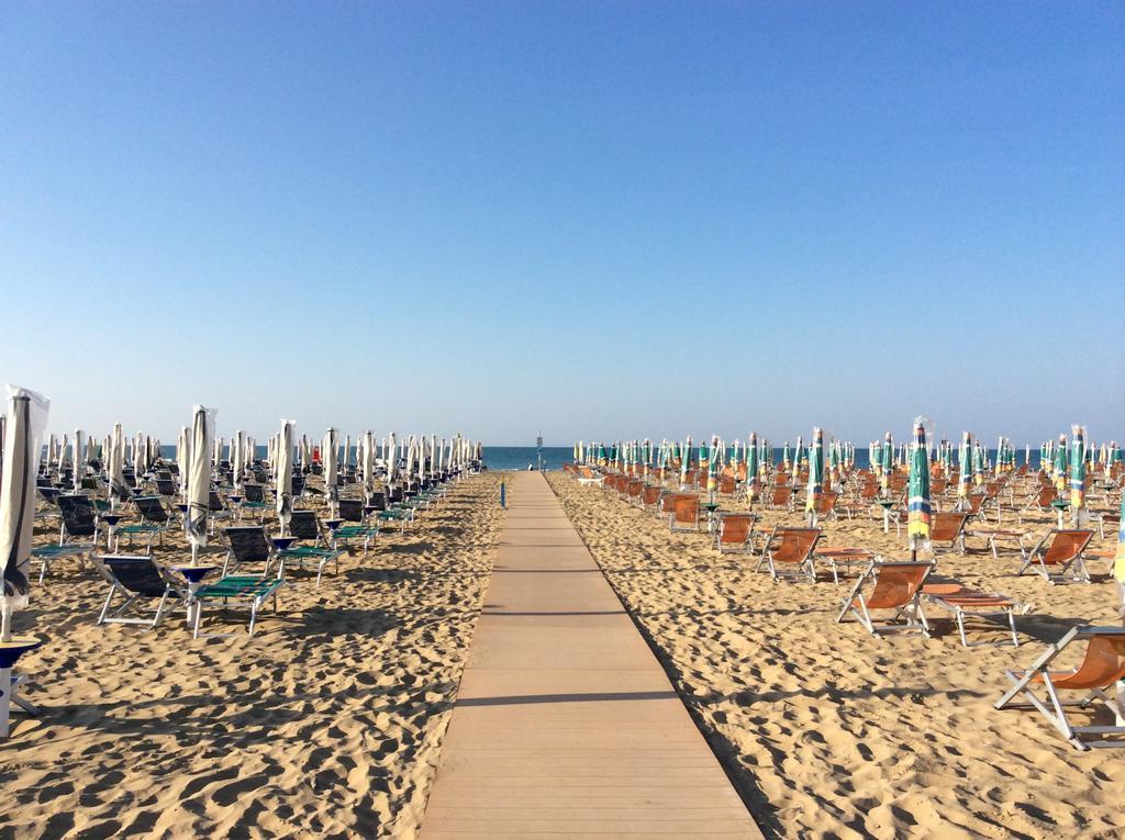 Appartamenti Bristol Bibione Exterior photo